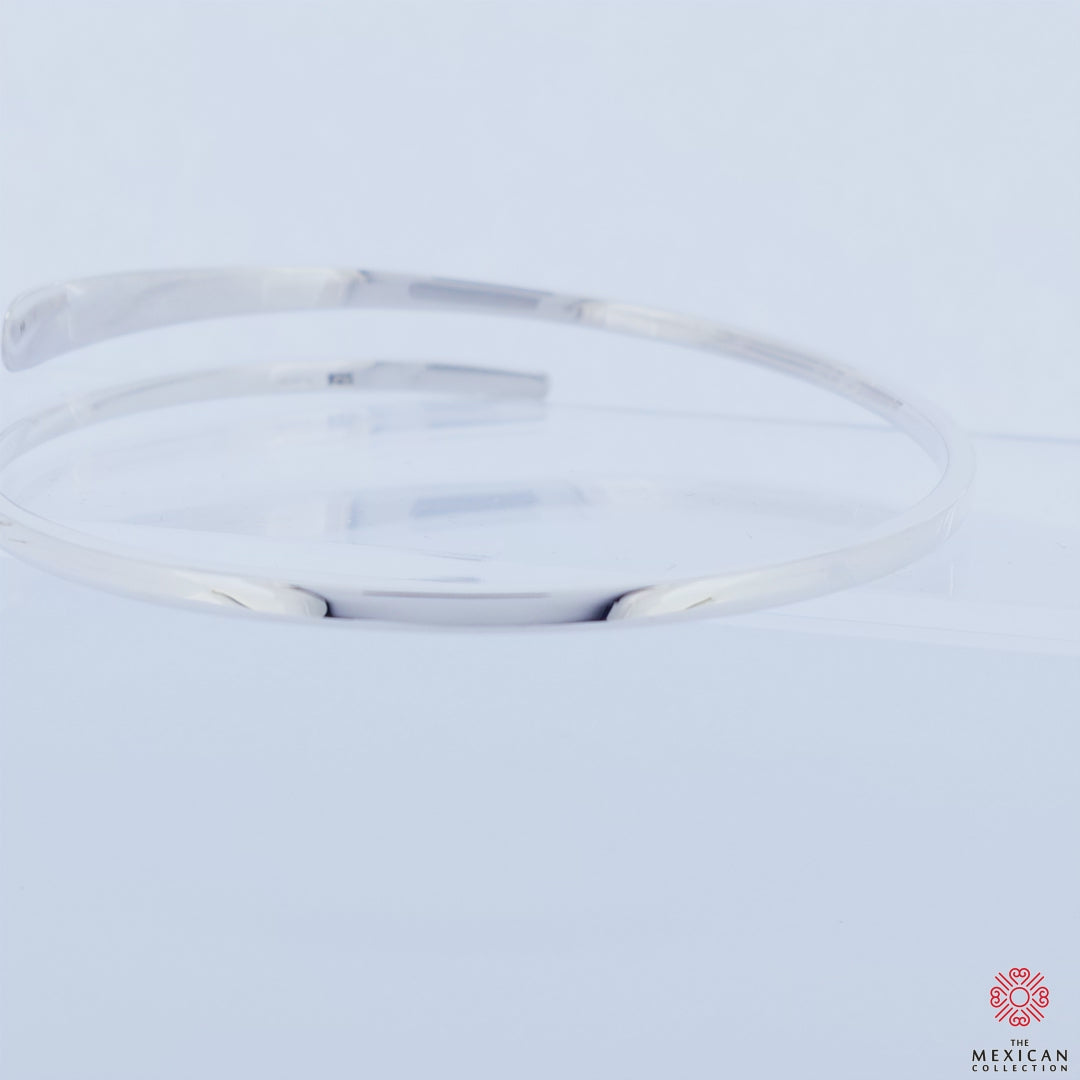 Sterling Silver Overlap Bangle Large
