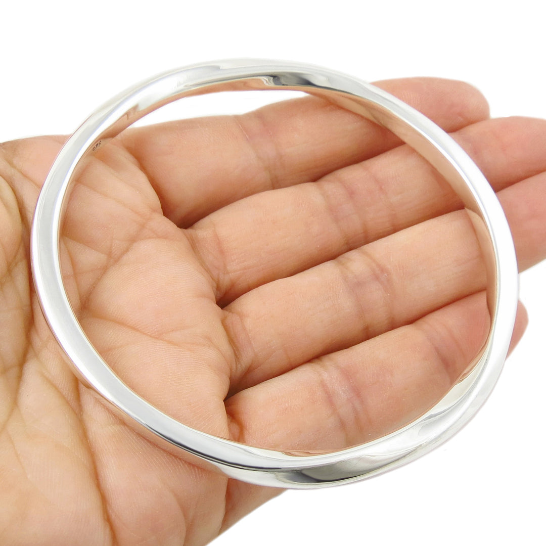 Sterling Silver Twisted Square Edge Bangle