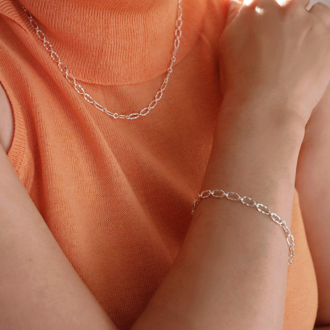 Ladies Hammered Sterling Silver Chain Link Bracelet