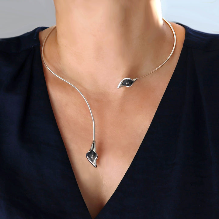 Calla Lily Flower 925 Sterling Silver Choker Torc Necklace