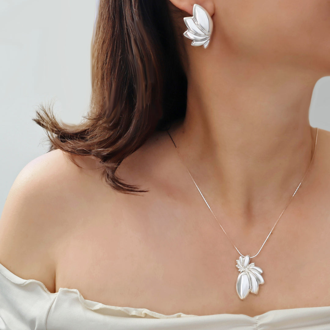 Siver Flower Petal Earrings