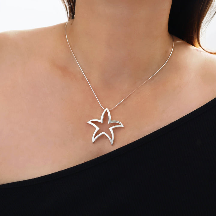 Silver Starfish Pendant Necklace