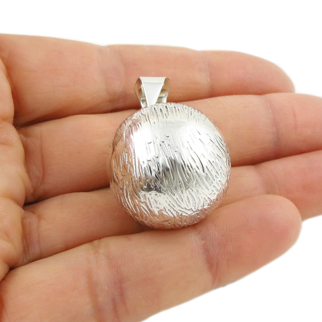 Bola Chime Silver Ball Pendant Necklace