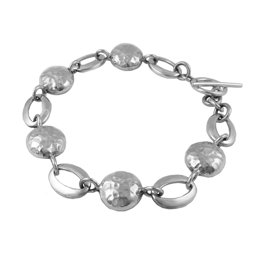 UK hallmark handmade sterling 925 silver bracelet with round and oval links on a white background