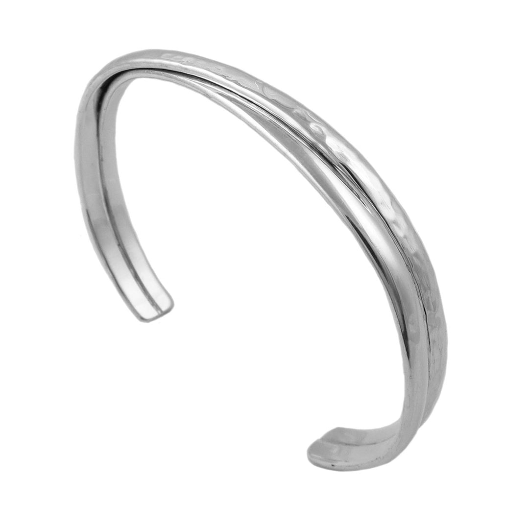 UK hallmarked sterling 925 silver bracelet with a twist detail on a white background