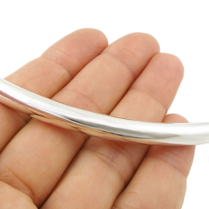 Ladies Sculpted Tube Choker in Sterling Silver