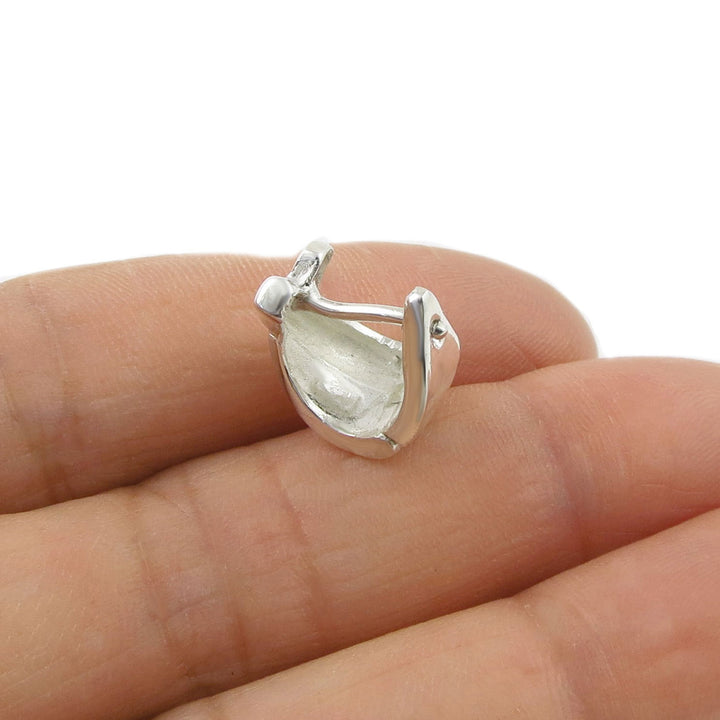 Huggie Earrings in 925 Silver