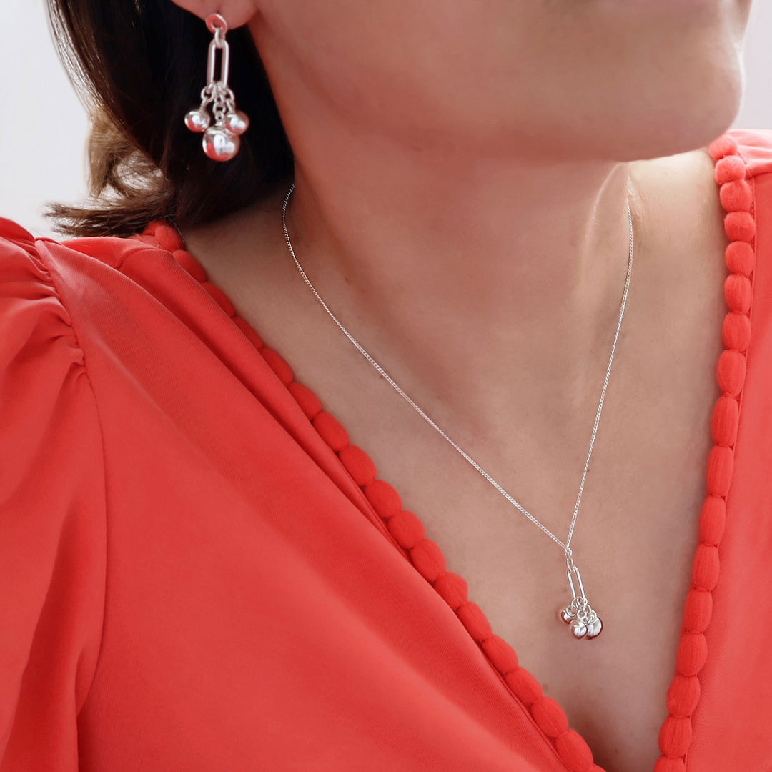 Bola Cluster silver Necklace