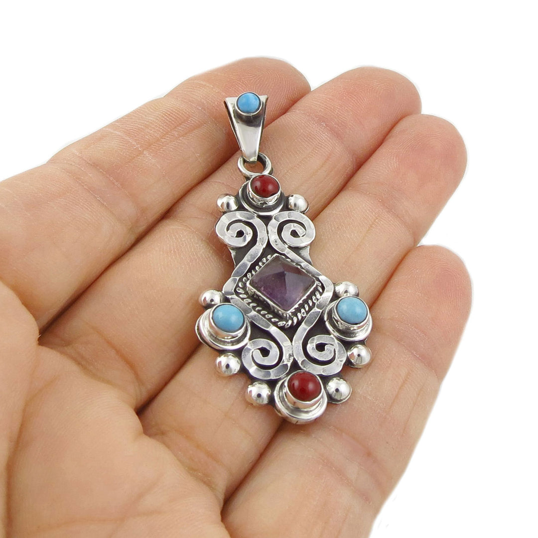 Heritage Gemstone Pendant Necklace