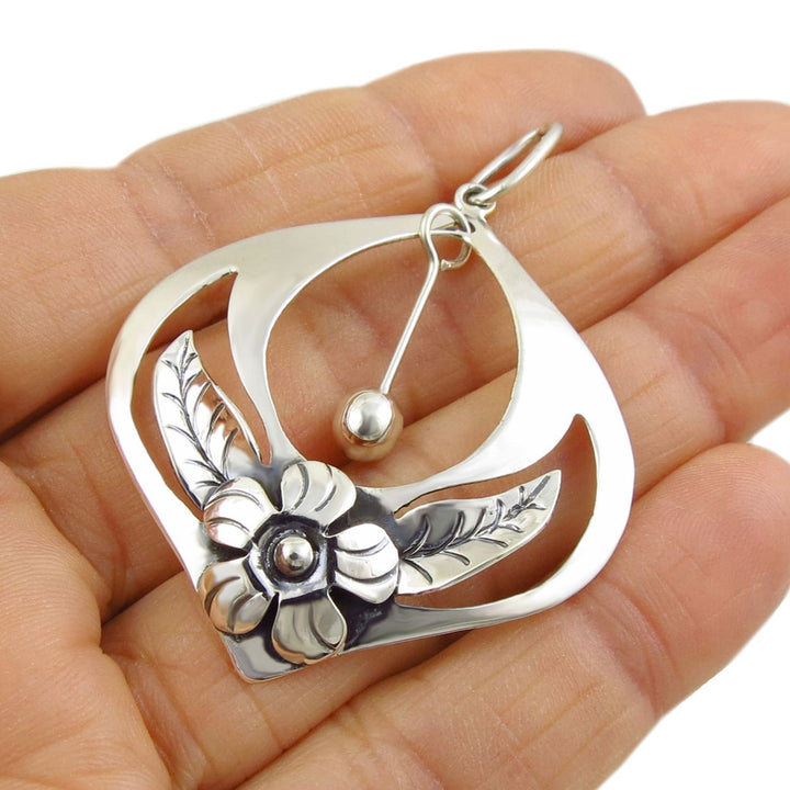 Silver Leaf Pendant Necklace