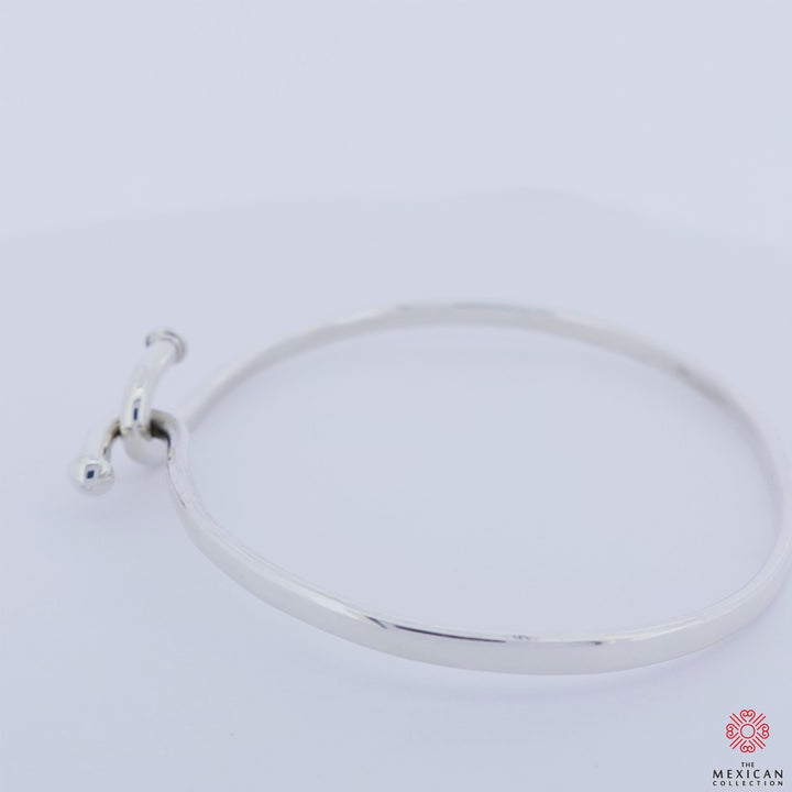 Front Hook Twist Solid 925 Sterling Silver Bracelet