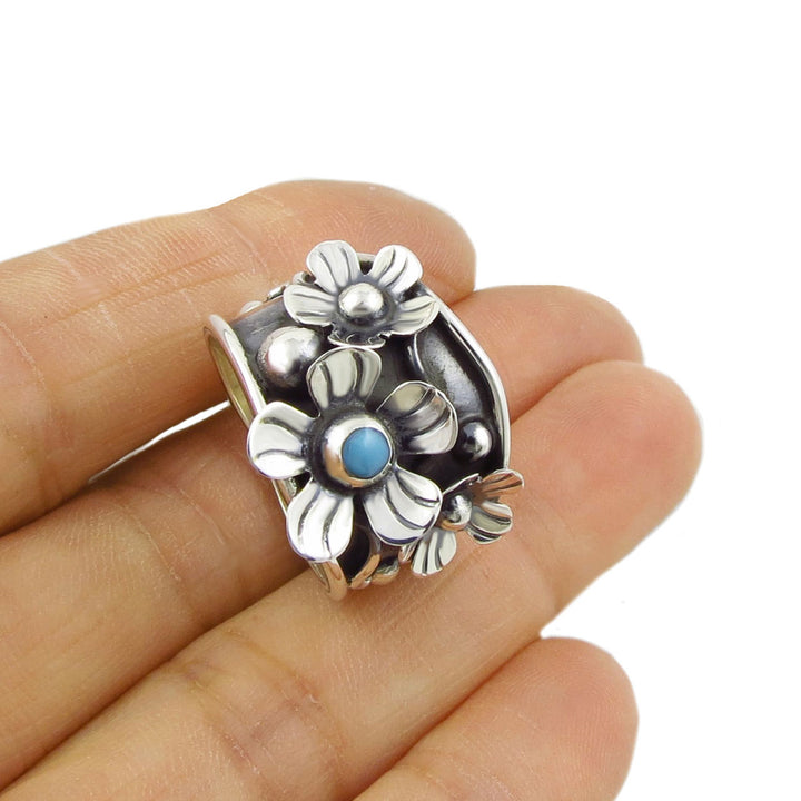 Daisy Ring in Sterling Silver