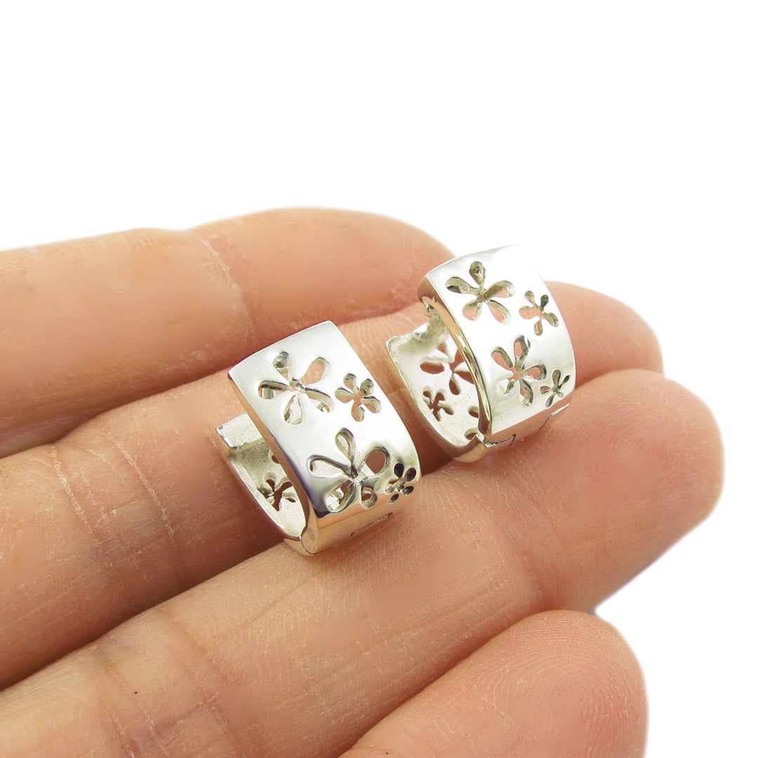 Daisy Flower 925 Sterling Silver Huggie Earrings for Women