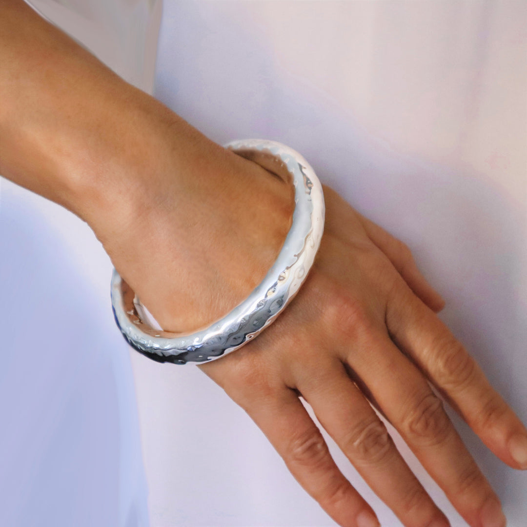 Extra Large 925 Sterling Silver Circle Tube Hammered Bangle