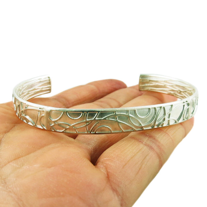 Modernist Hallmarked 925 Sterling Silver Bracelet Cuff in a Gift Box