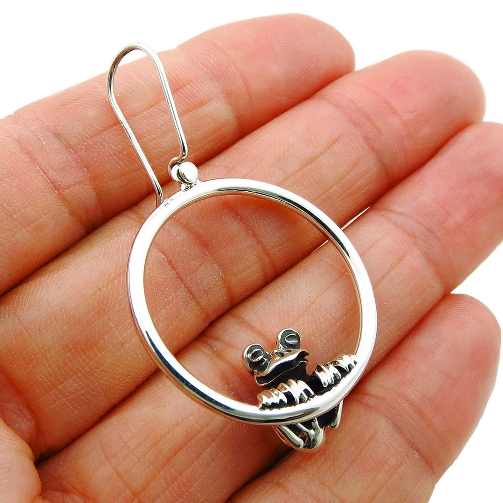 925 Silver Sitting Frog on Circle Hoop Earrings