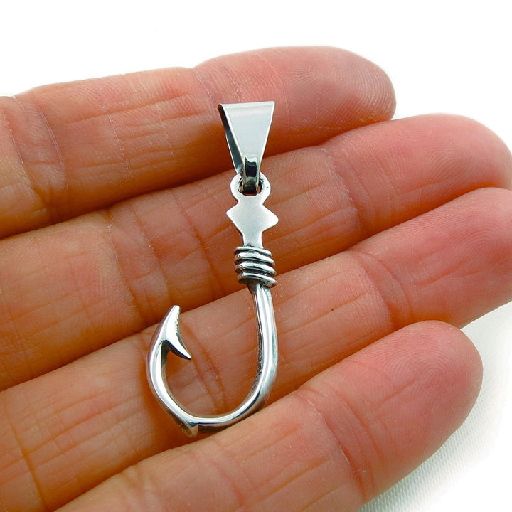 925 Sterling Silver Fish Hook Design Pendant Necklace