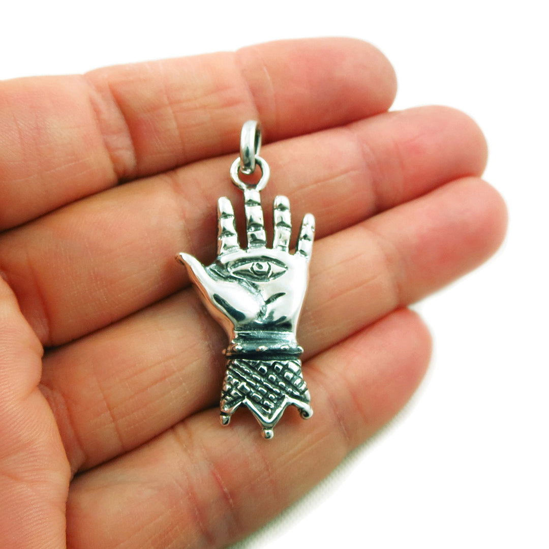 Maria Belen 925 Sterling Silver Hand of Hamsa Pendant