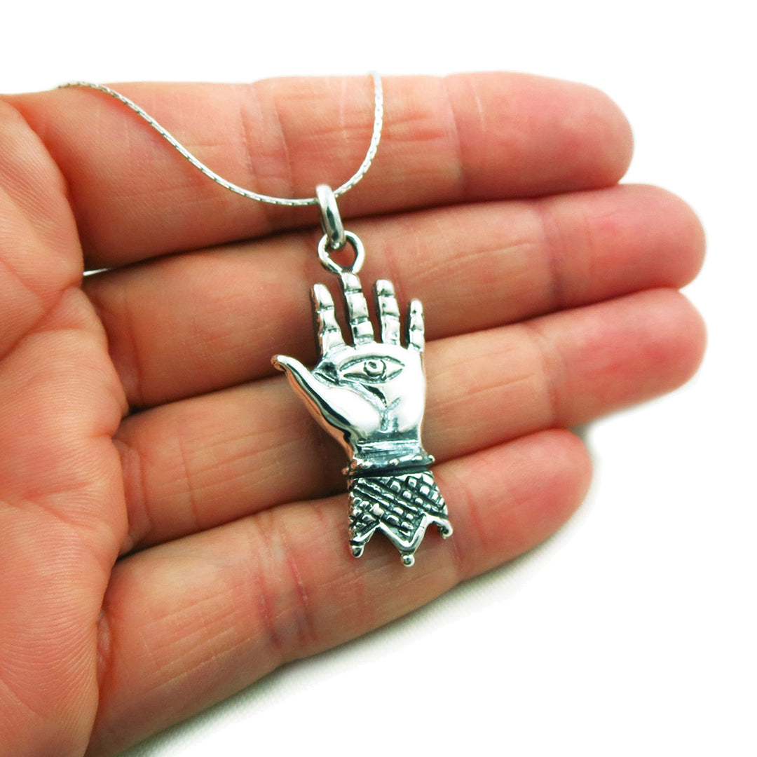Maria Belen 925 Sterling Silver Hand of Hamsa Pendant