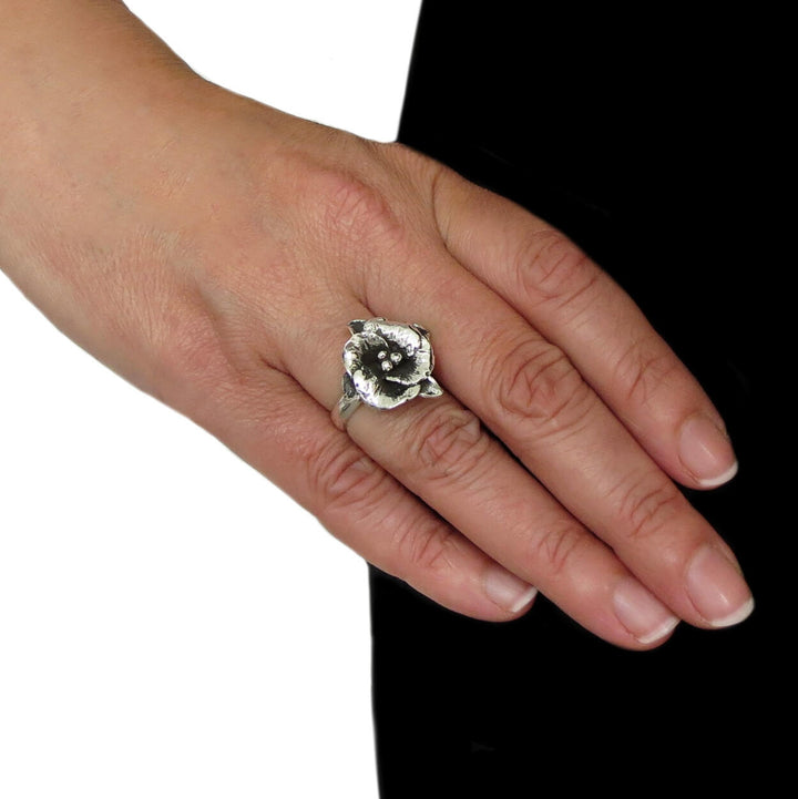 Flower 925 Sterling Silver Ring in a Gift Box